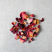 These rose petals from The Mocktail Club are perfect for garnishing your mocktail.